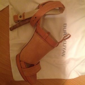 Barack Uyan sexy suede ankle strap 5" platform